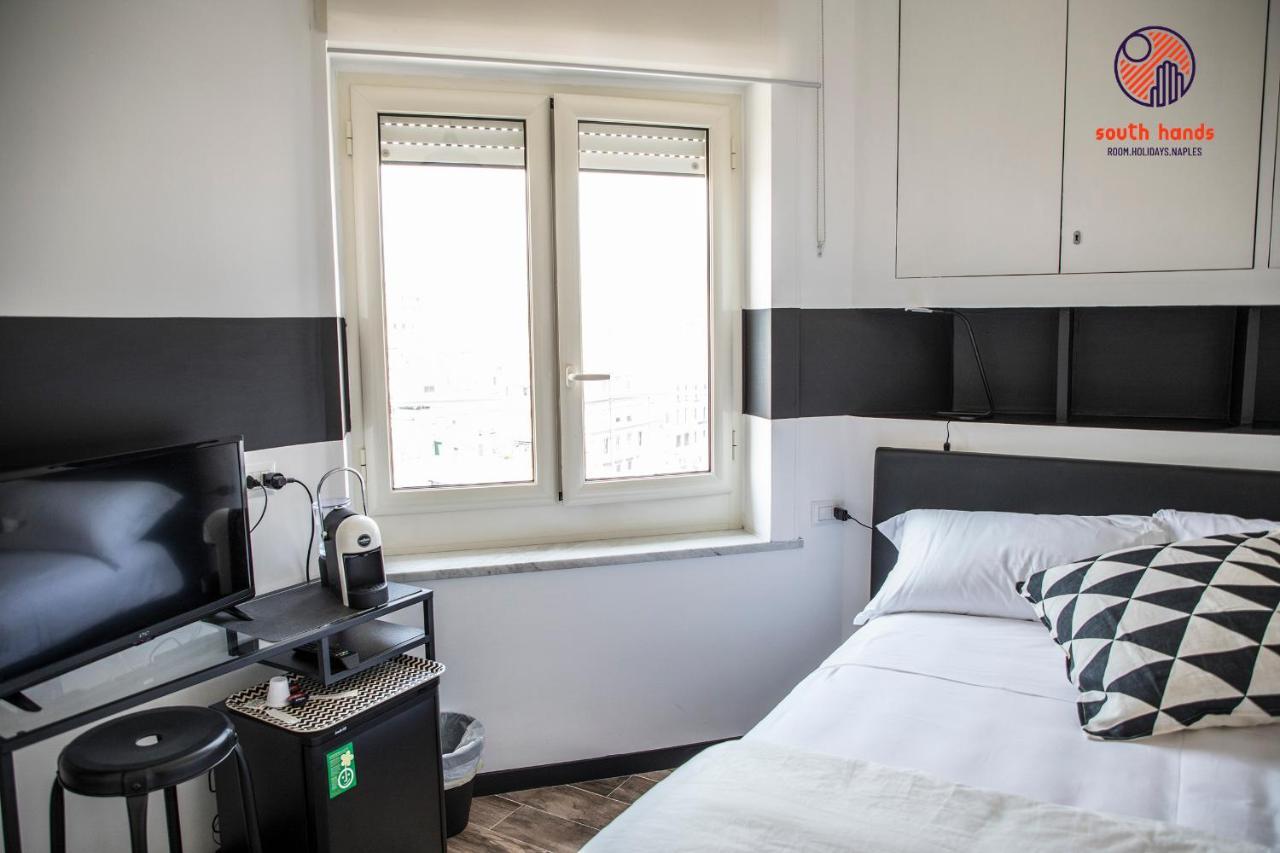 South Hands Napoli Bagian luar foto
