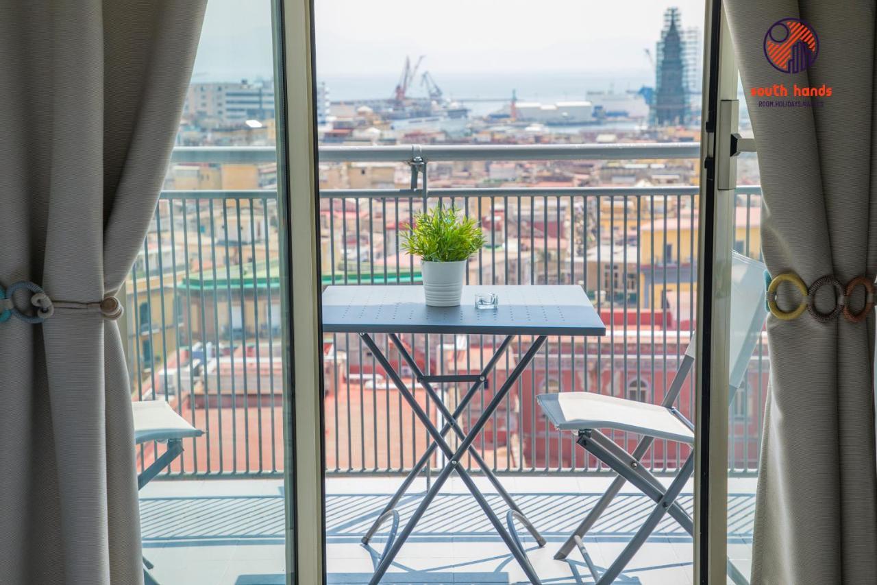 South Hands Napoli Bagian luar foto